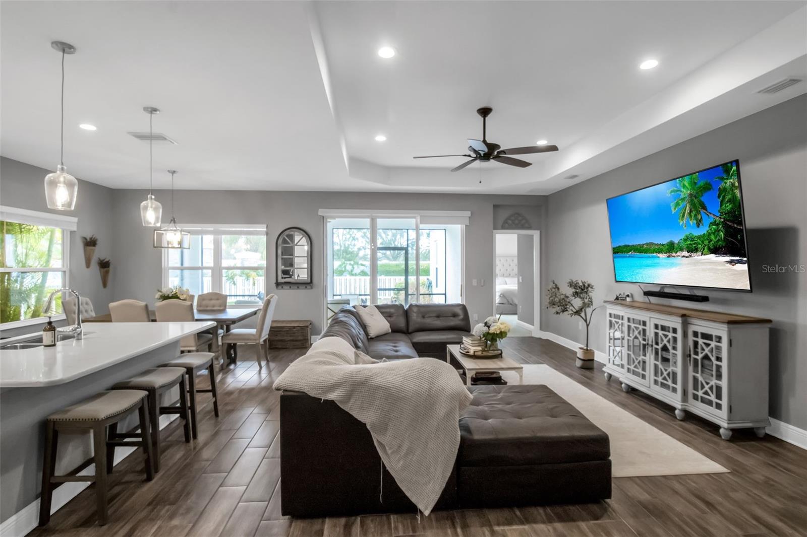 RIDGE AT CROSSING CREEK PH I - Residential