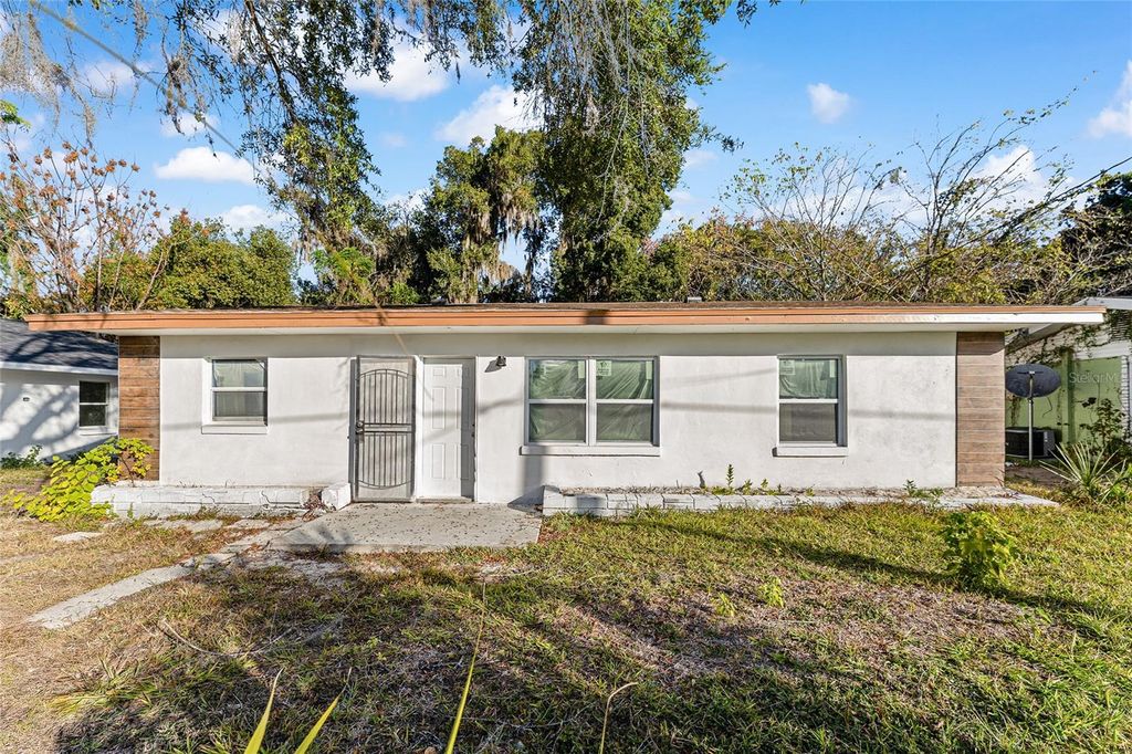 Photo of 1651 SW 3rd Street, Ocala, FL 34471 (MLS # TB8452066)