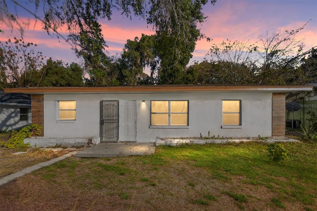 Photo of 1651 SW 3rd Street, Ocala, FL 34471 (MLS # TB8452066)