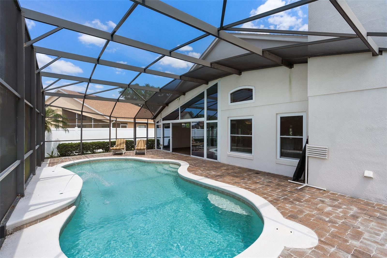 WATERFORD CHASE VILLAGE TR E - Residential Lease