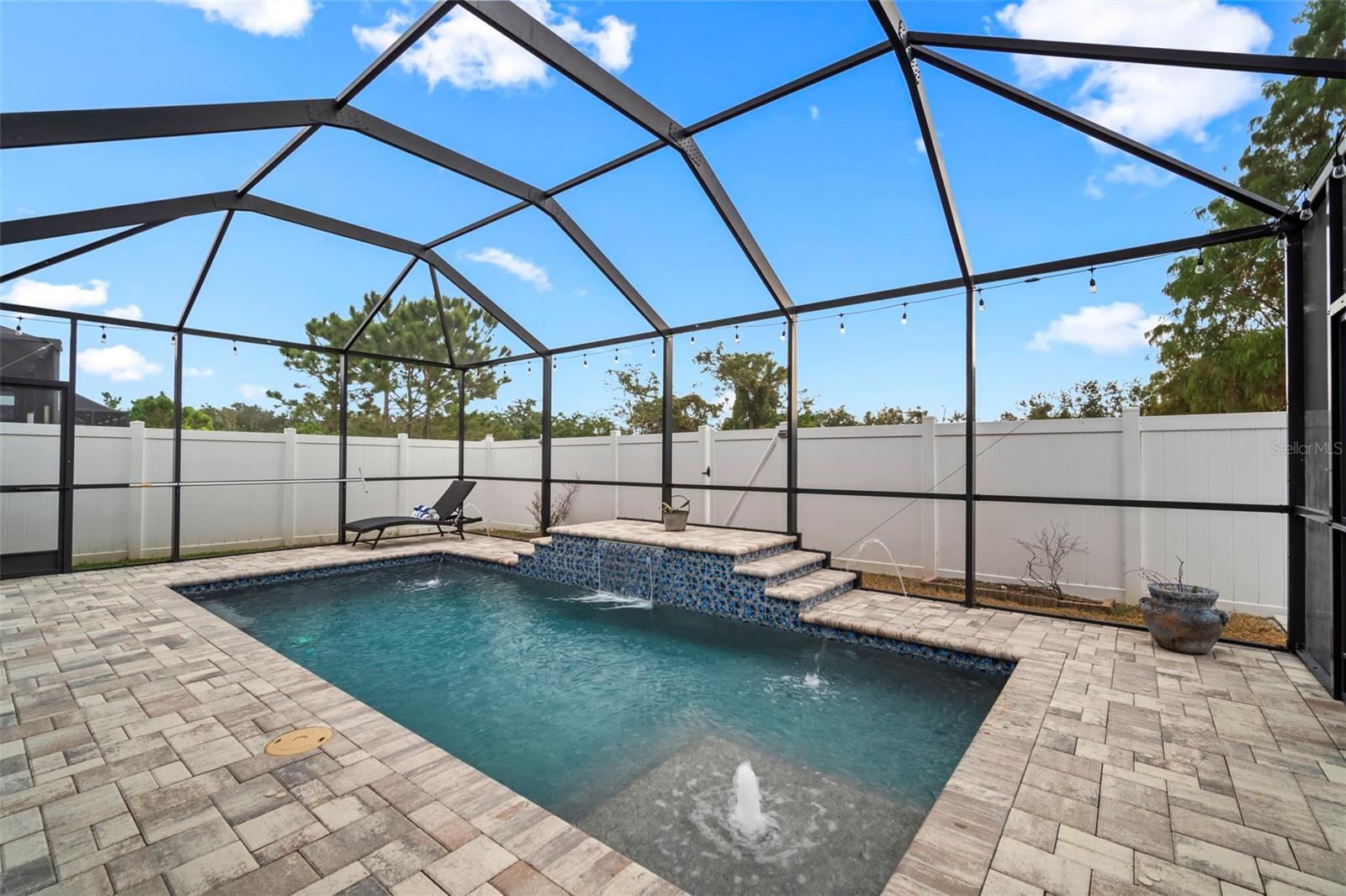 PADDOCK MANOR - Residential