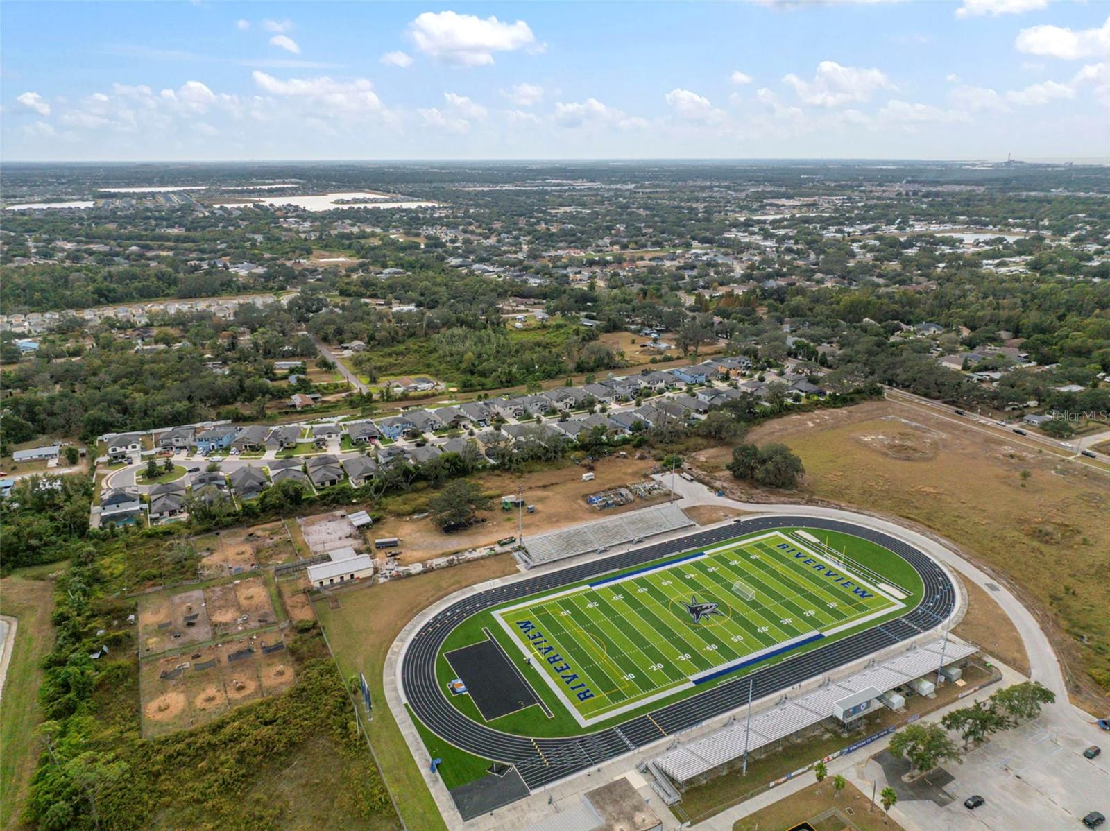 PADDOCK MANOR - Residential