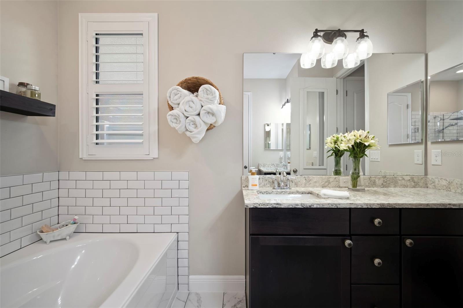 PADDOCK MANOR - Residential