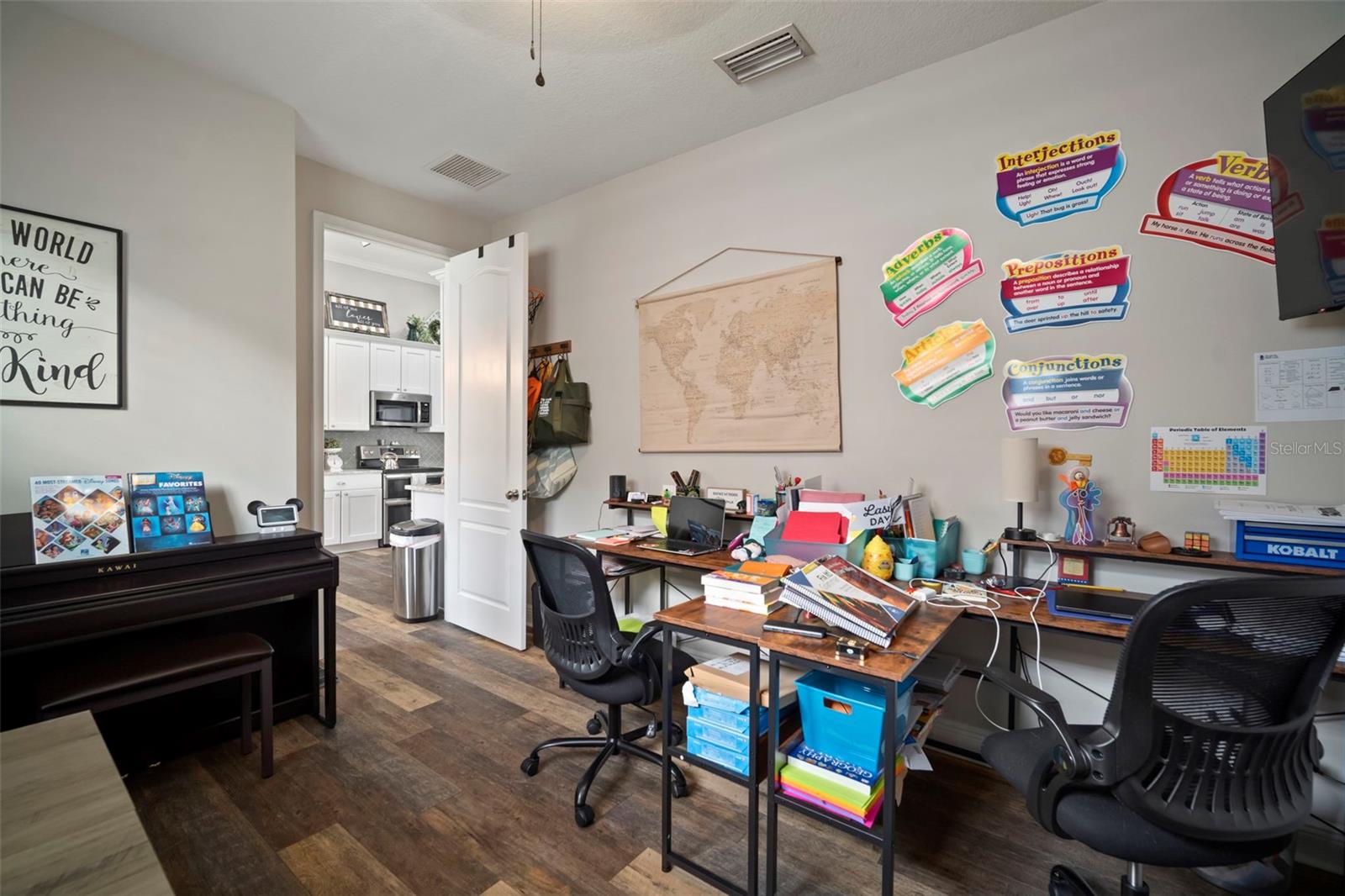 PADDOCK MANOR - Residential