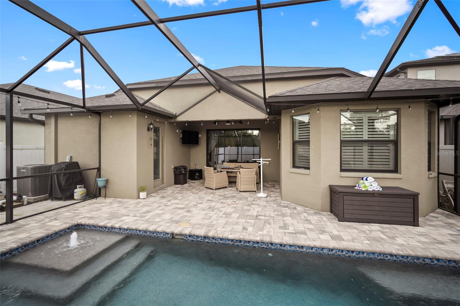 PADDOCK MANOR - Residential