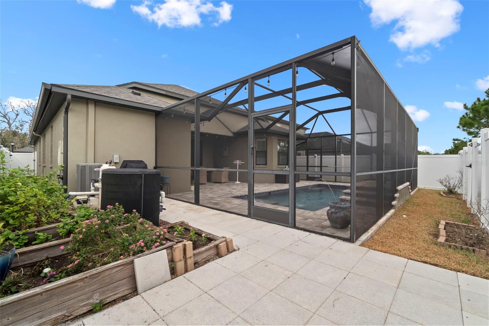 PADDOCK MANOR - Residential