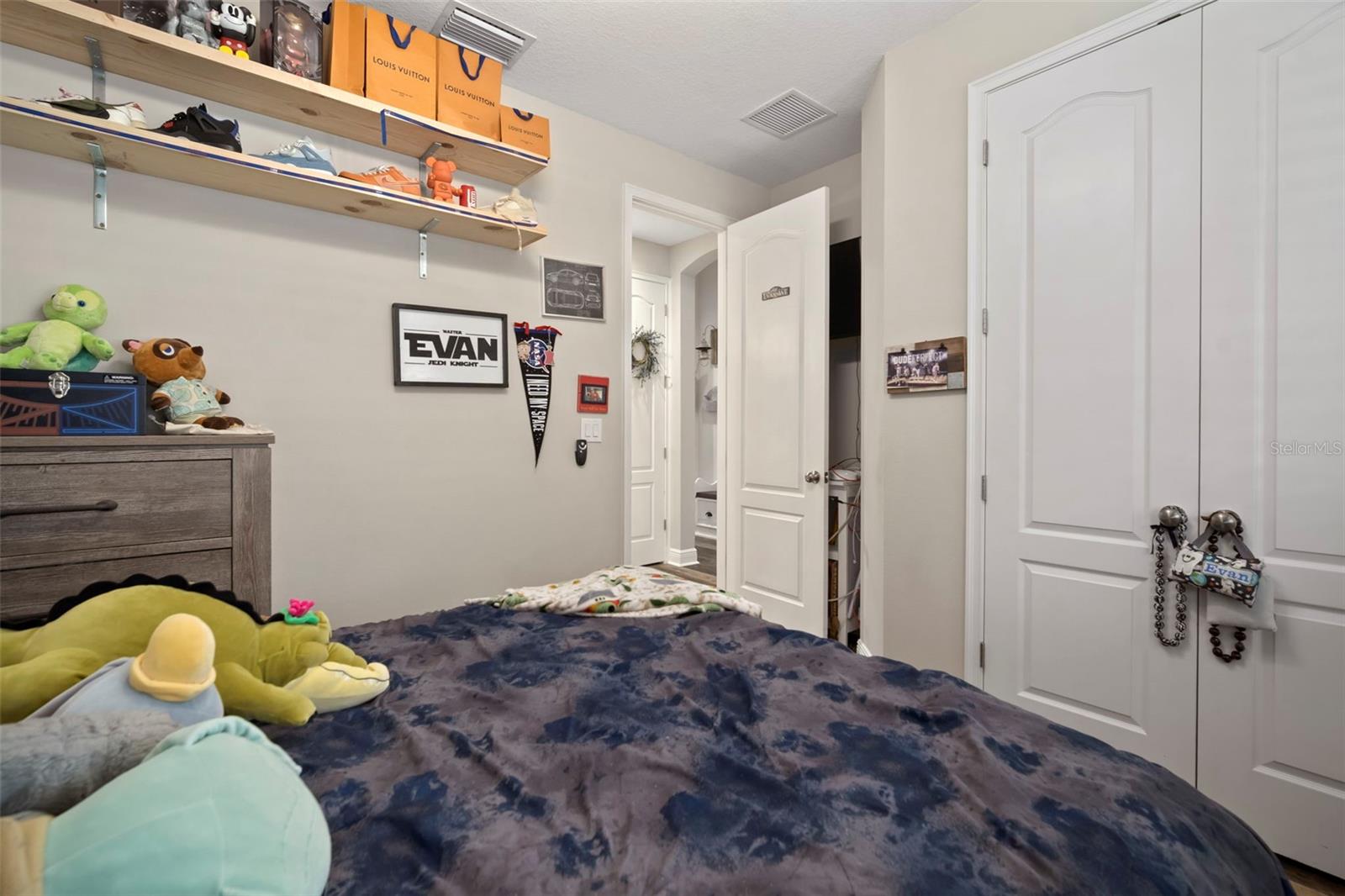 PADDOCK MANOR - Residential