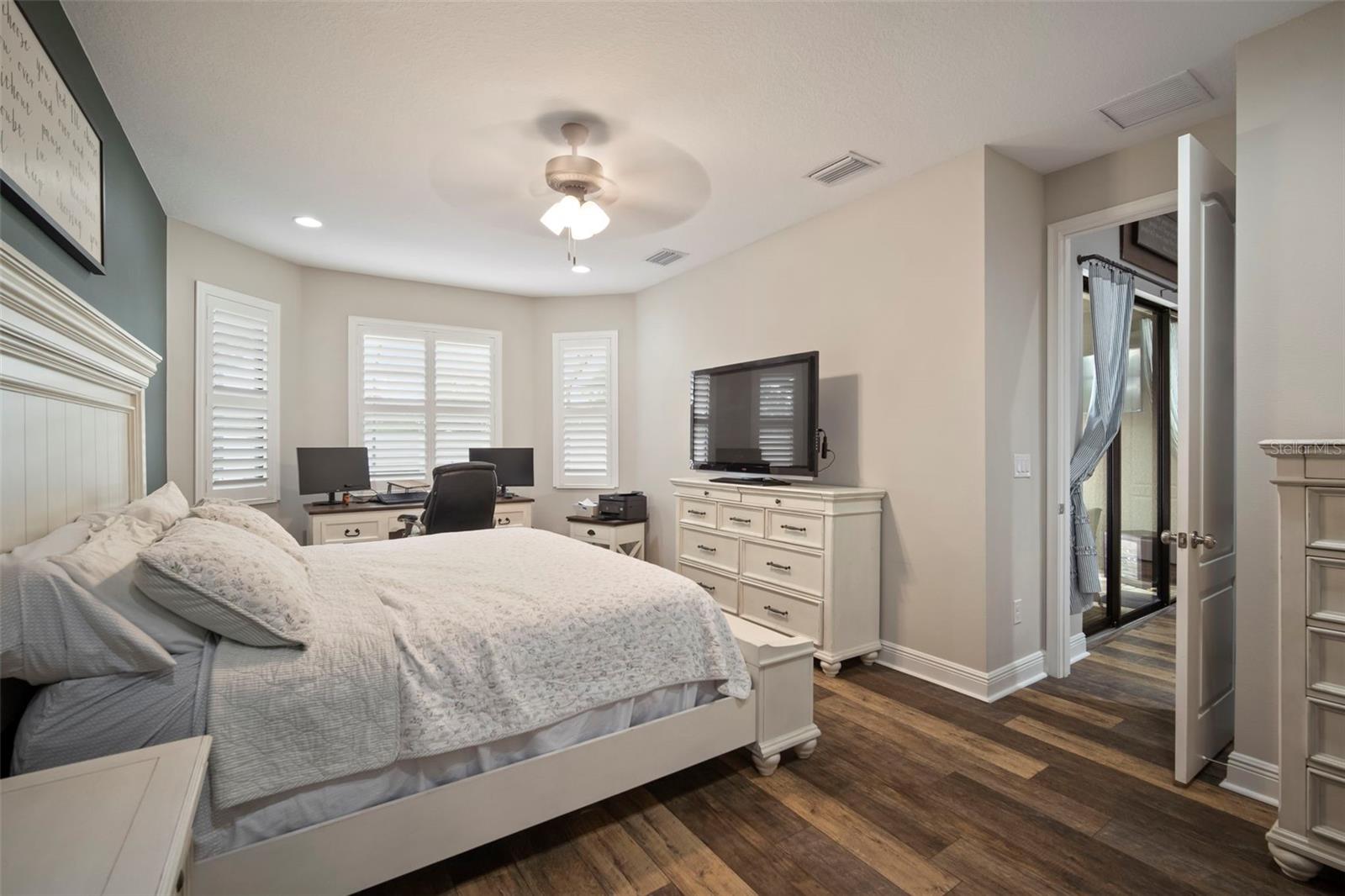 PADDOCK MANOR - Residential