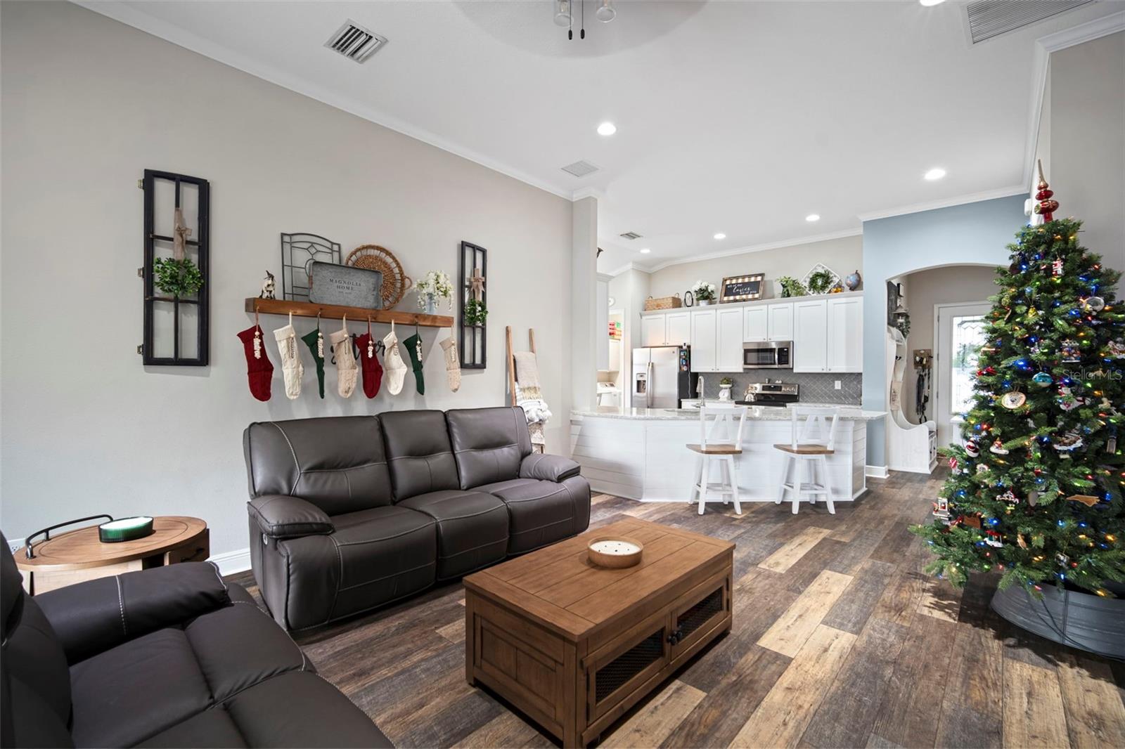 PADDOCK MANOR - Residential