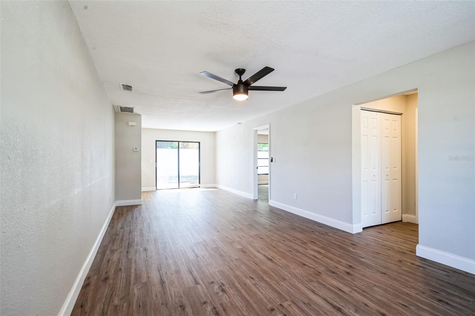 412 SEA GULL COURT