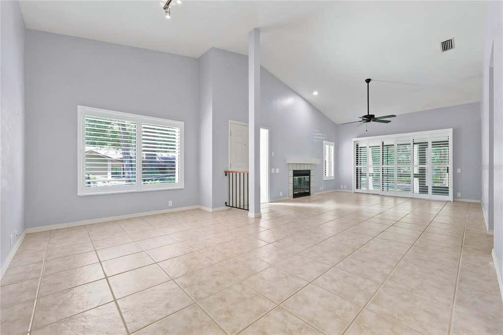 Photo of 4039 NW 23rd Circle, Gainesville, FL 32605 (MLS # GC542681)