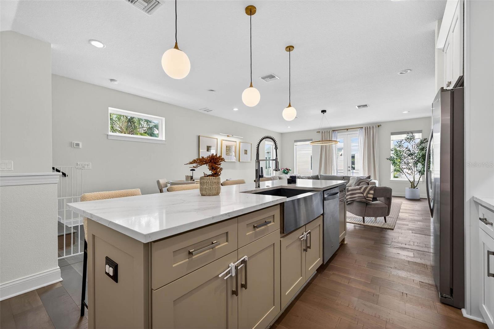 LEGACY PARK TWNHMS - Residential