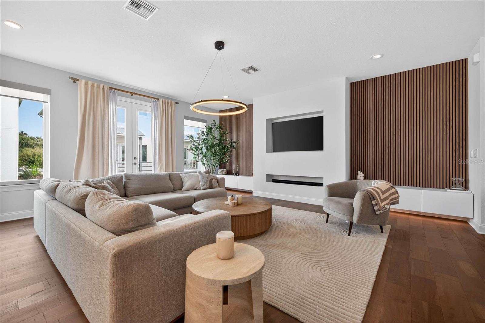 LEGACY PARK TWNHMS - Residential