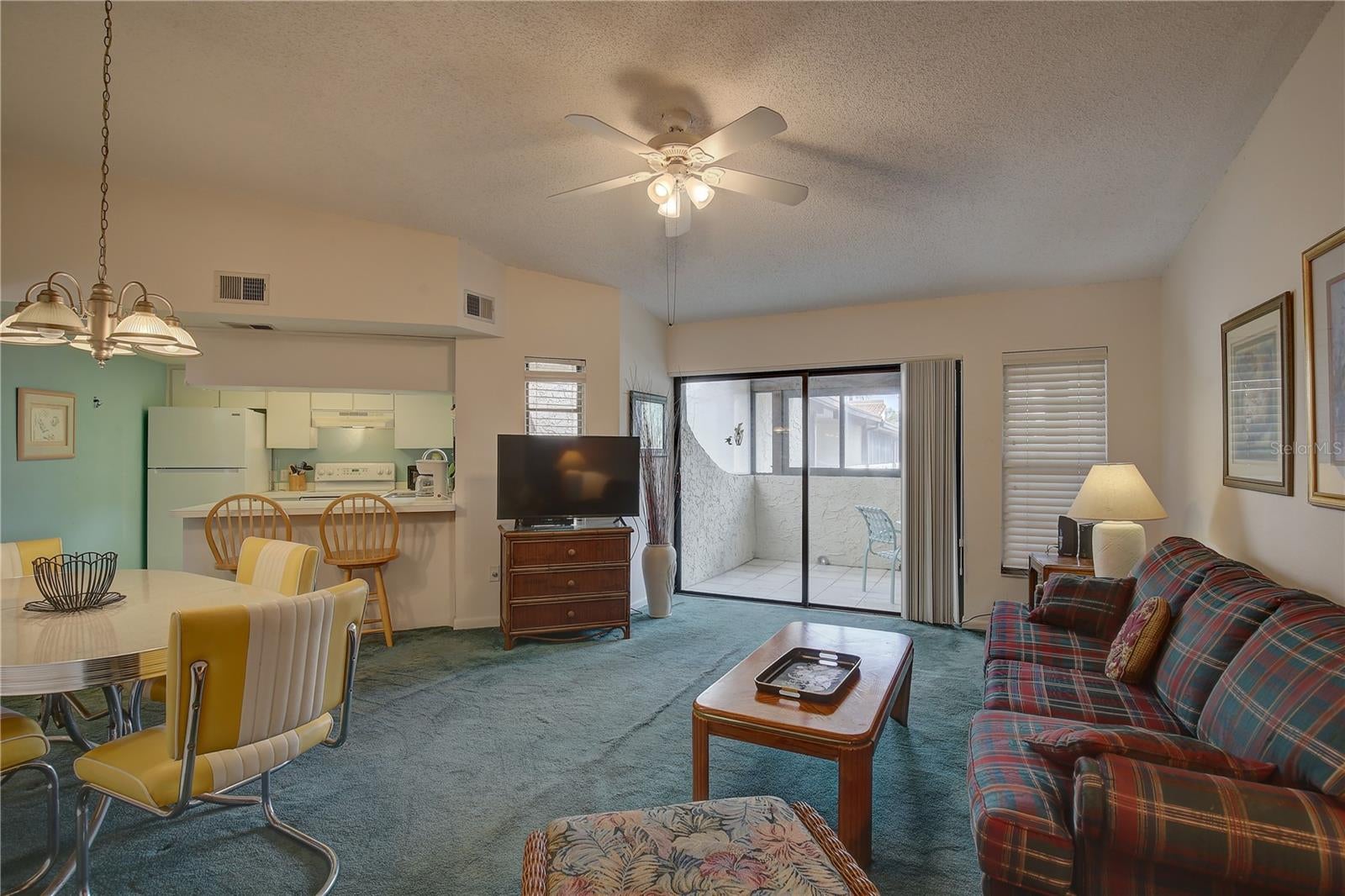 2595 CYPRUS DRIVE 4-219