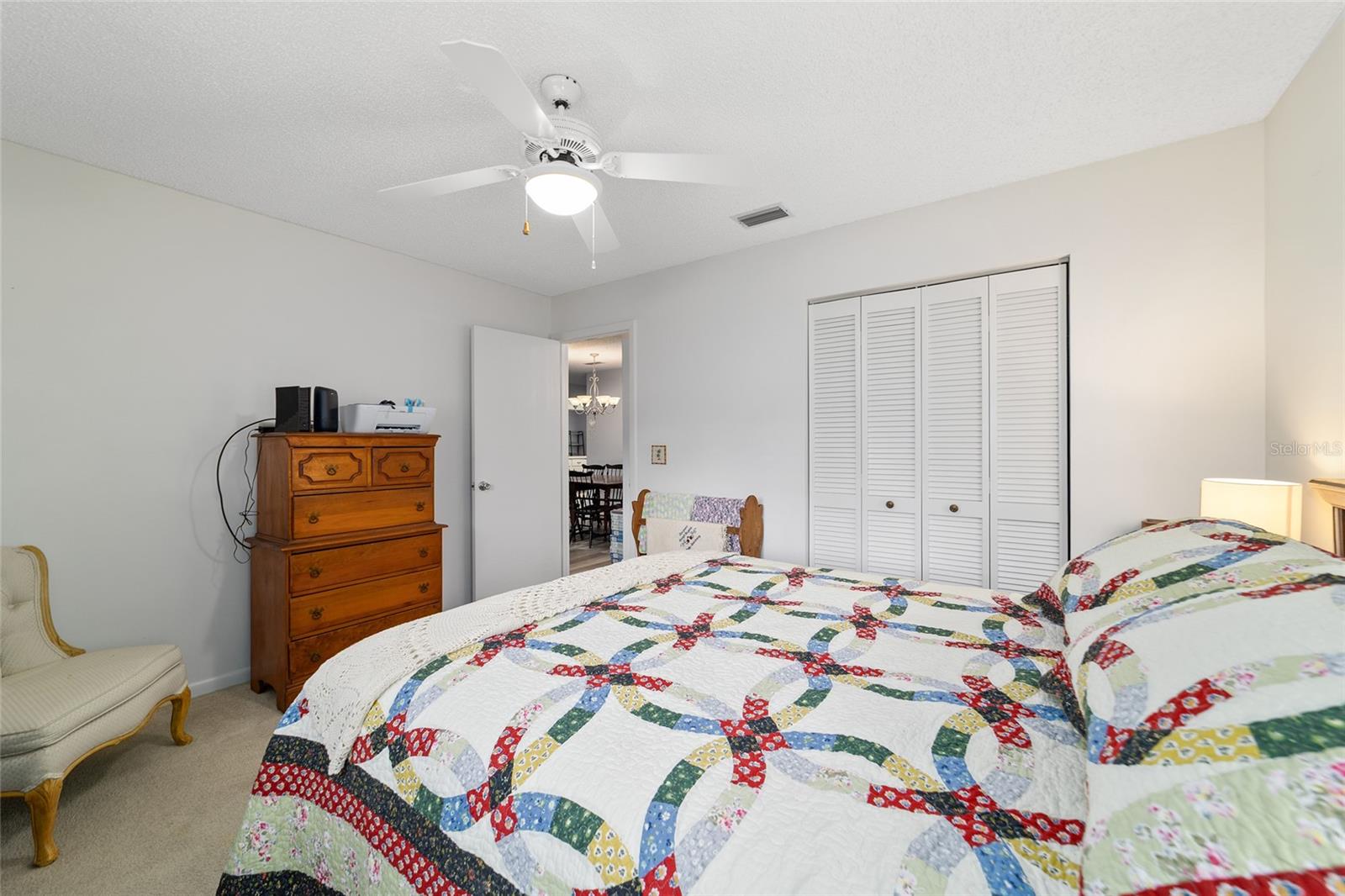 ON TOP OF THE WORLD - Residential