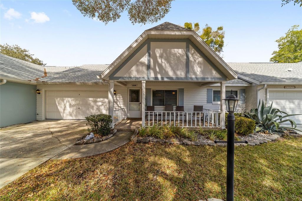 Photo of 8569 SW 92nd Lane #E, Ocala, FL 34481 (MLS # OM719425)