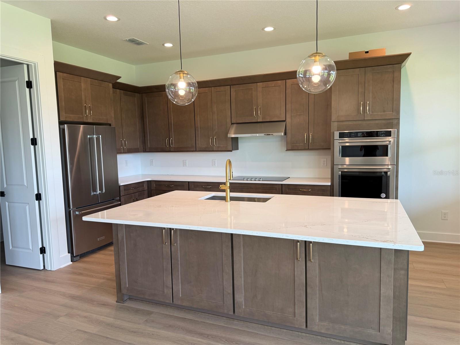 RIVERSIDE OAKS - Residential