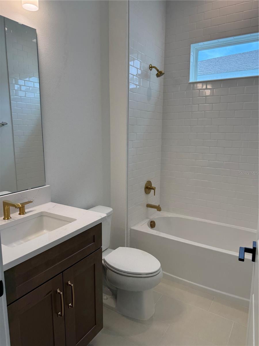 RIVERSIDE OAKS - Residential