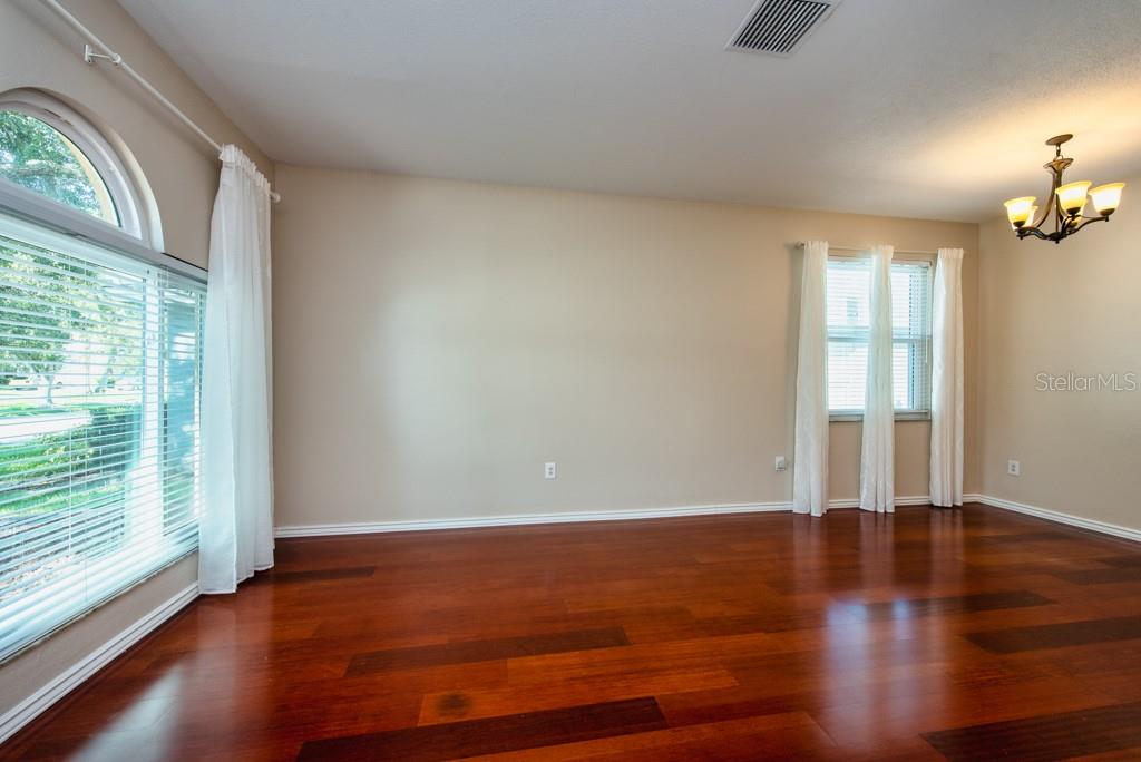27652 SKY LAKE CIRCLE
