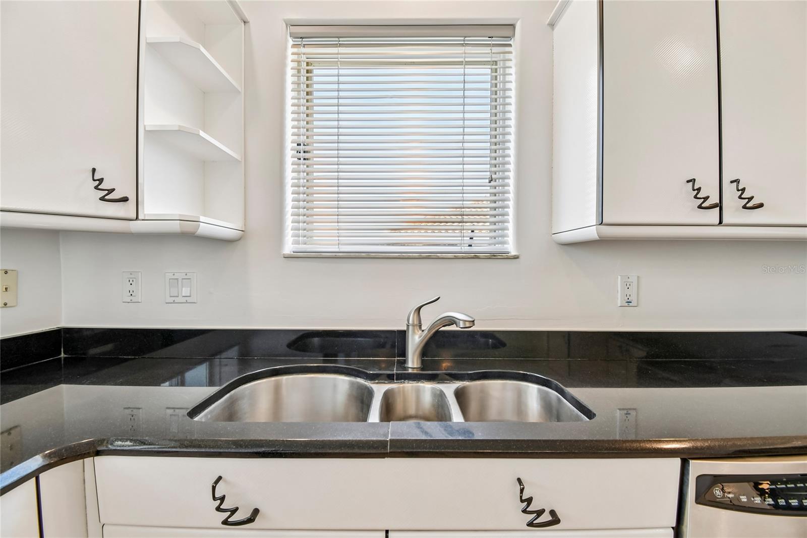 BETHUNE VOLUSIA BEACH - Residential