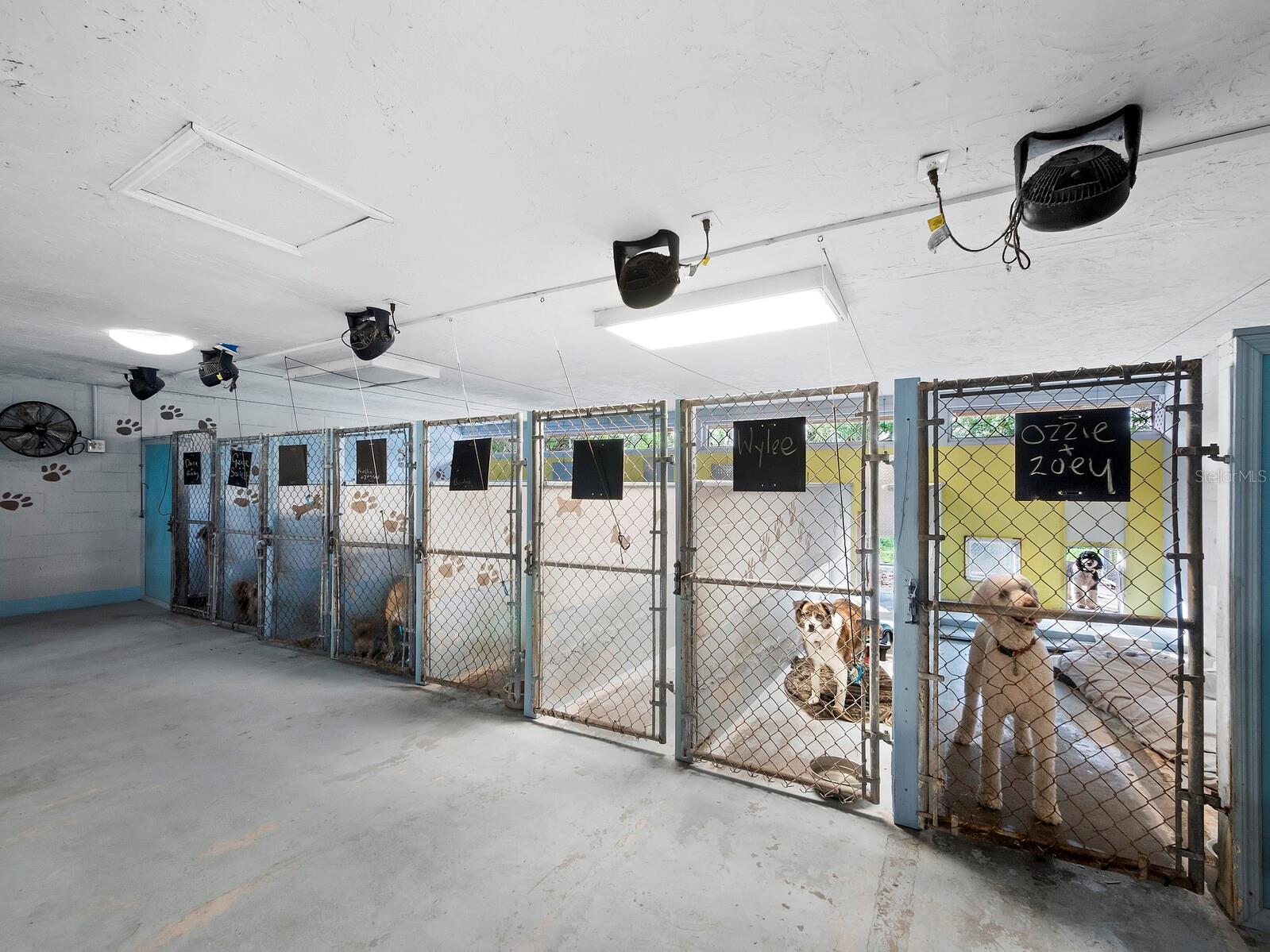 SARASOTA PLANTATIONS - Residential