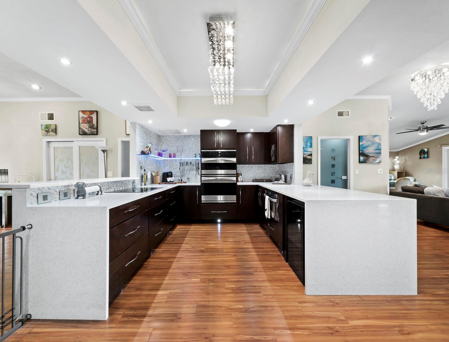 SARASOTA PLANTATIONS - Residential