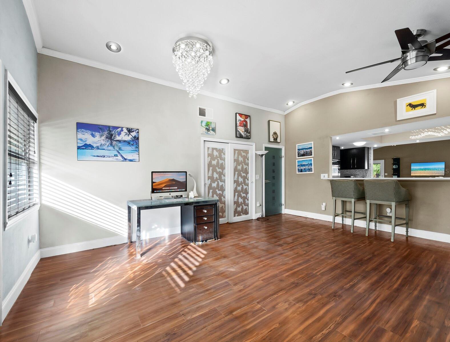 SARASOTA PLANTATIONS - Residential