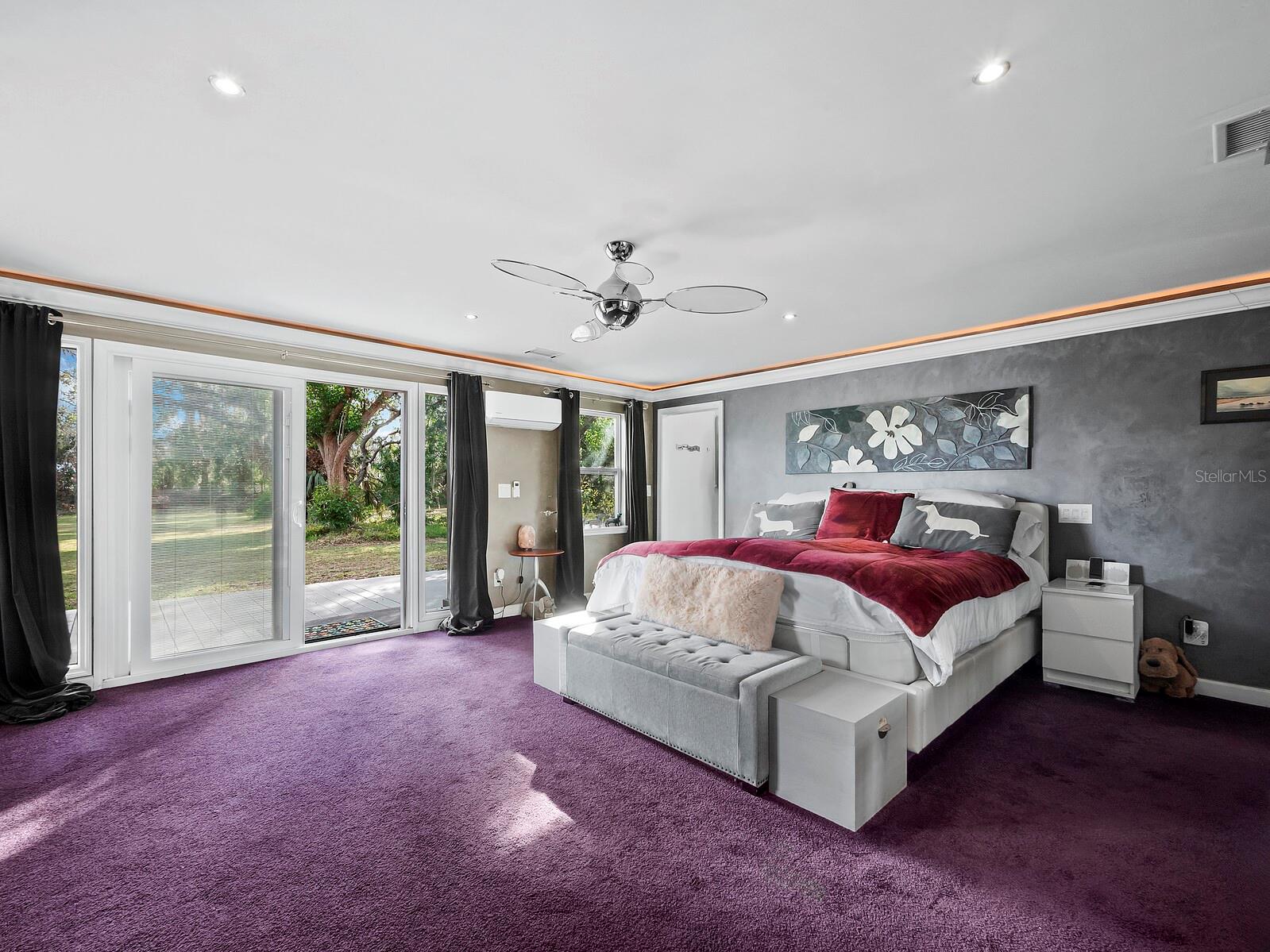 SARASOTA PLANTATIONS - Residential