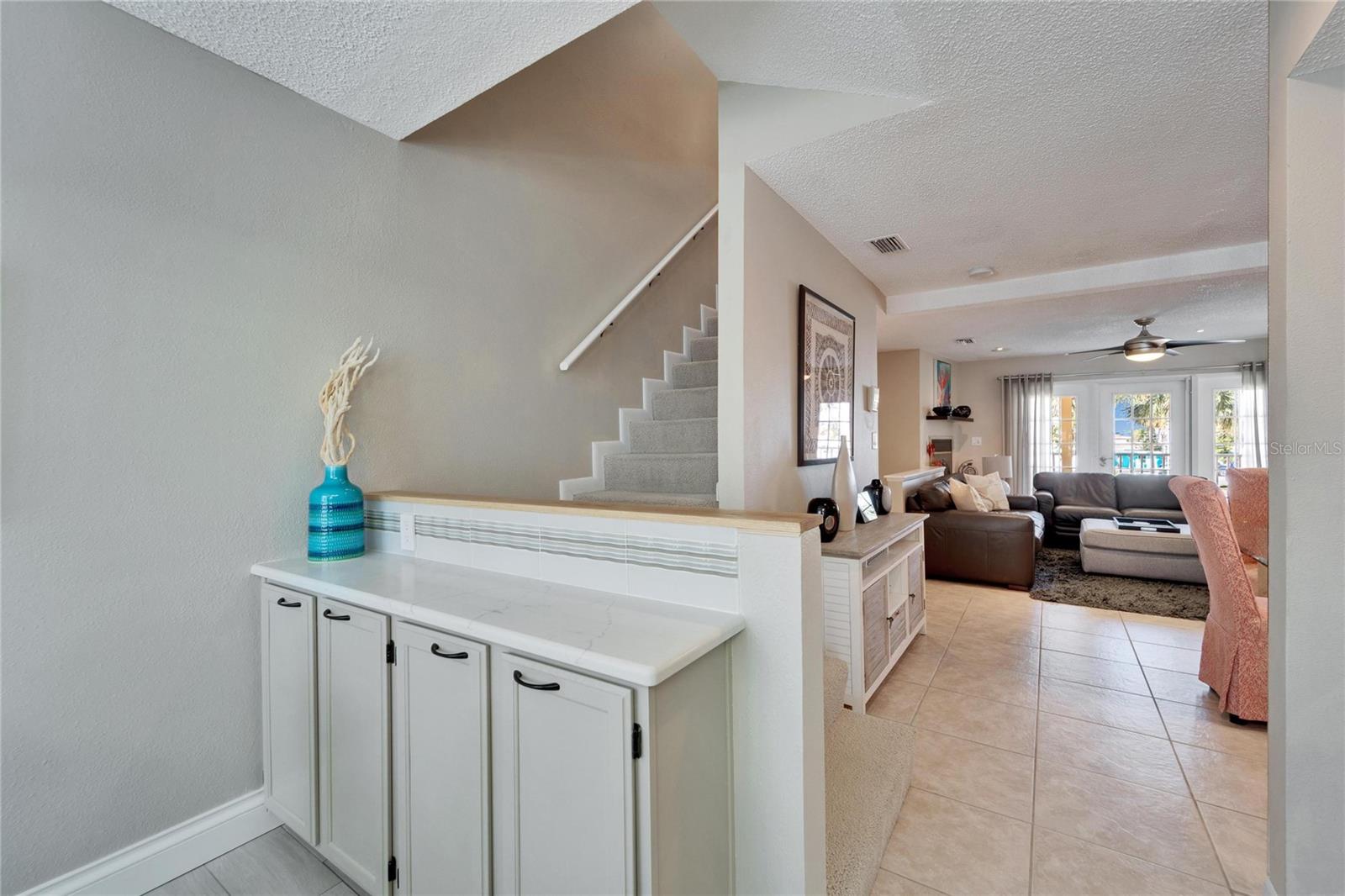 SUNSET REEF - Residential