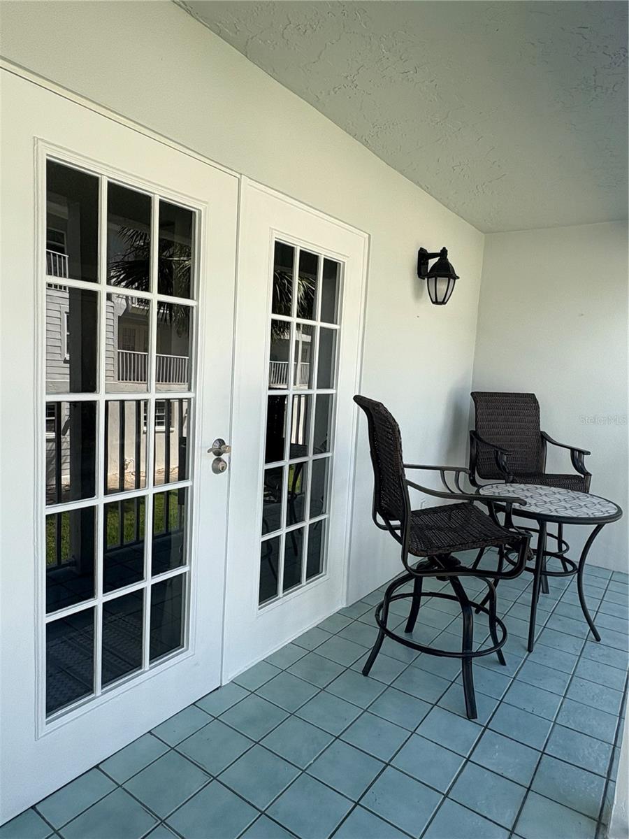 SUNSET REEF - Residential