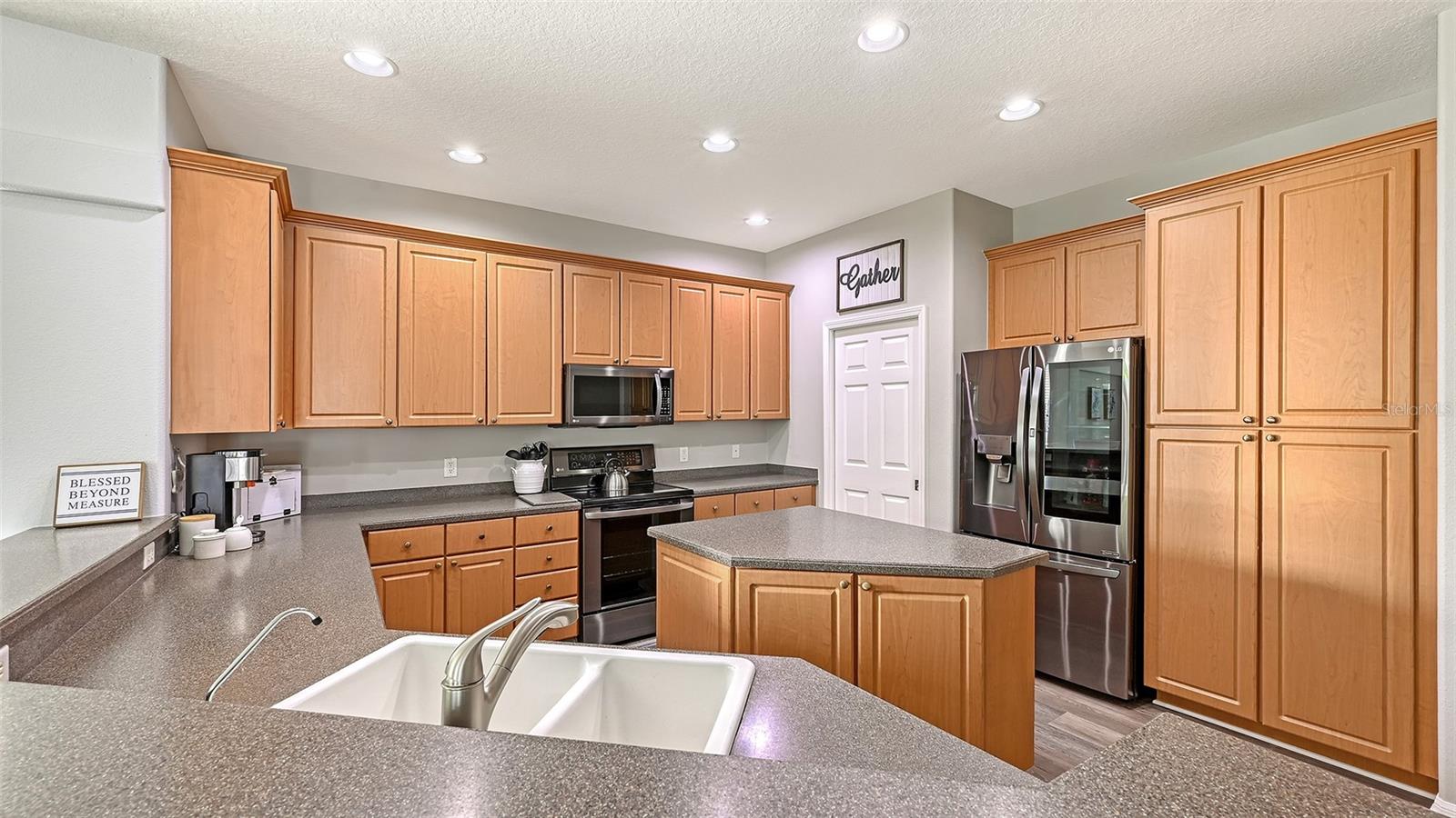 RIVER PLANTATION PH I - Residential