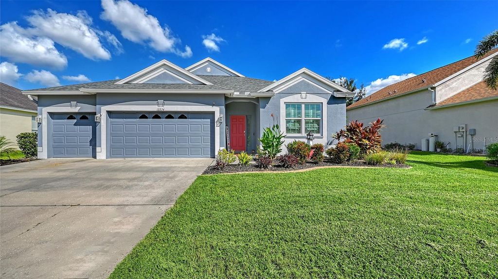 Photo of 12274 23rd Street E, Parrish, FL 34219 (MLS # A4669025)