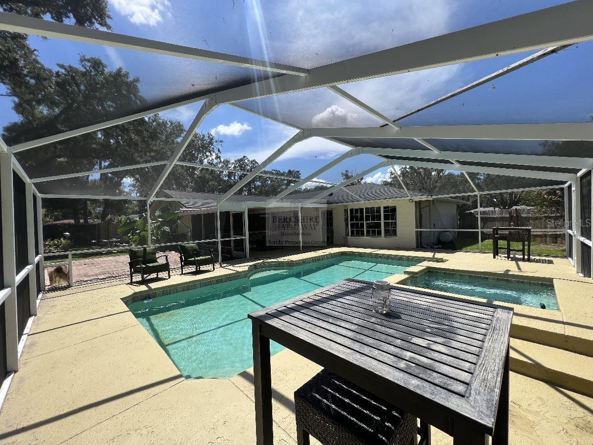 IMPERIAL SOUTHGATE - Residential Lease