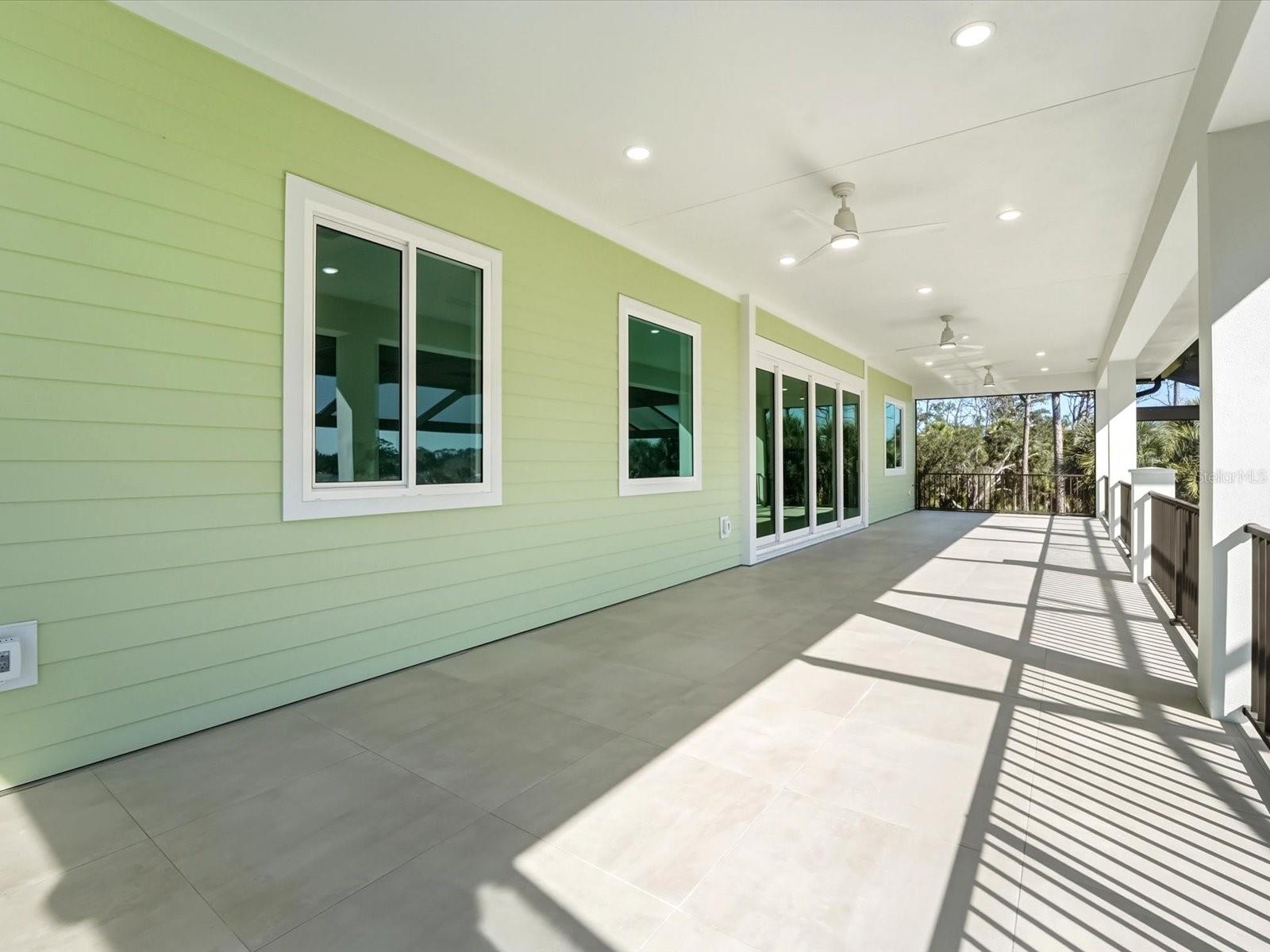 ENGLEWOOD SOUTH - Residential