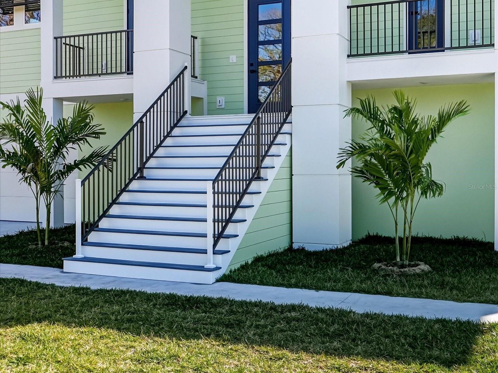 ENGLEWOOD SOUTH - Residential