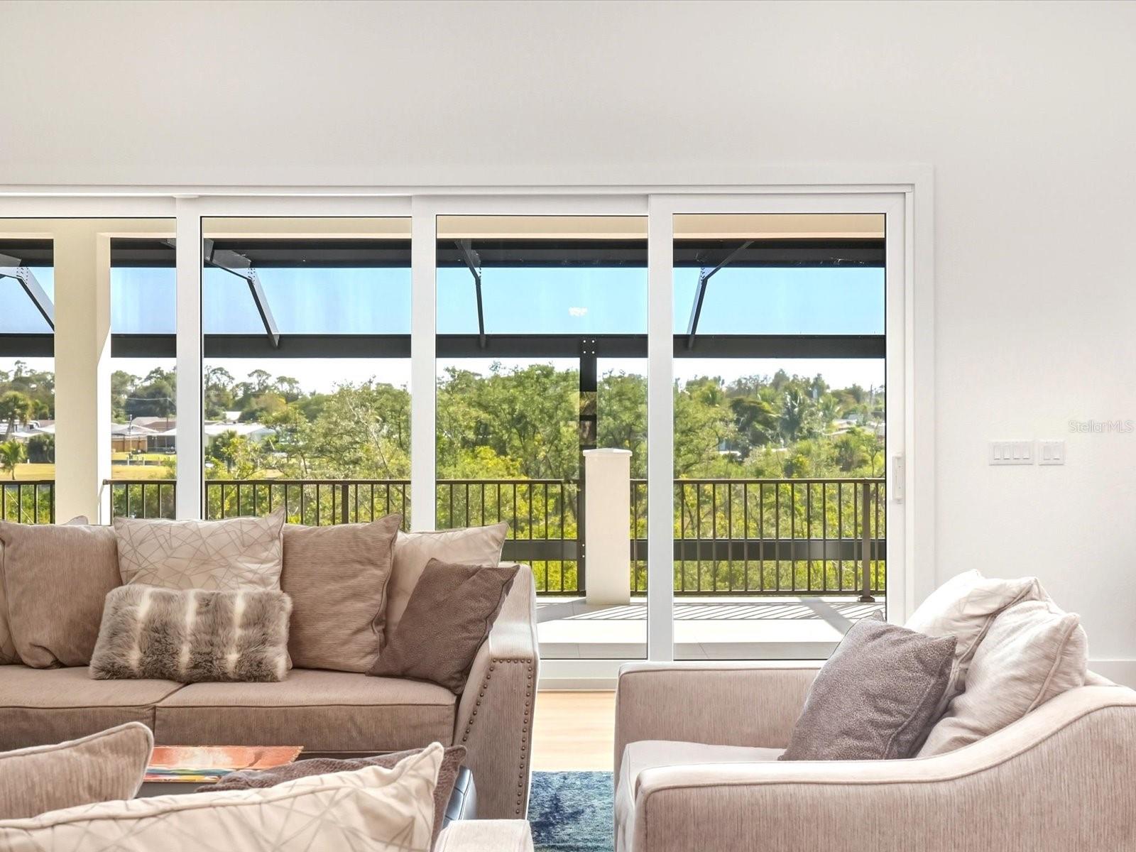 ENGLEWOOD SOUTH - Residential