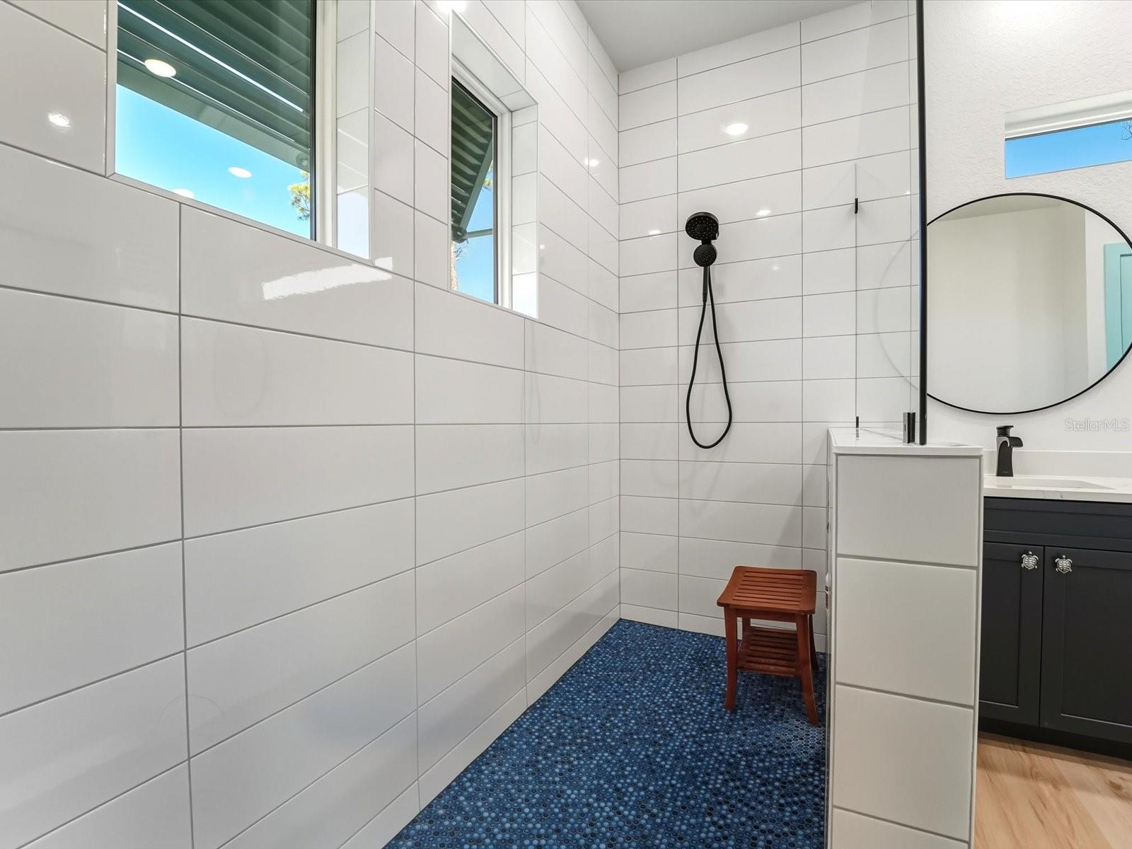 ENGLEWOOD SOUTH - Residential