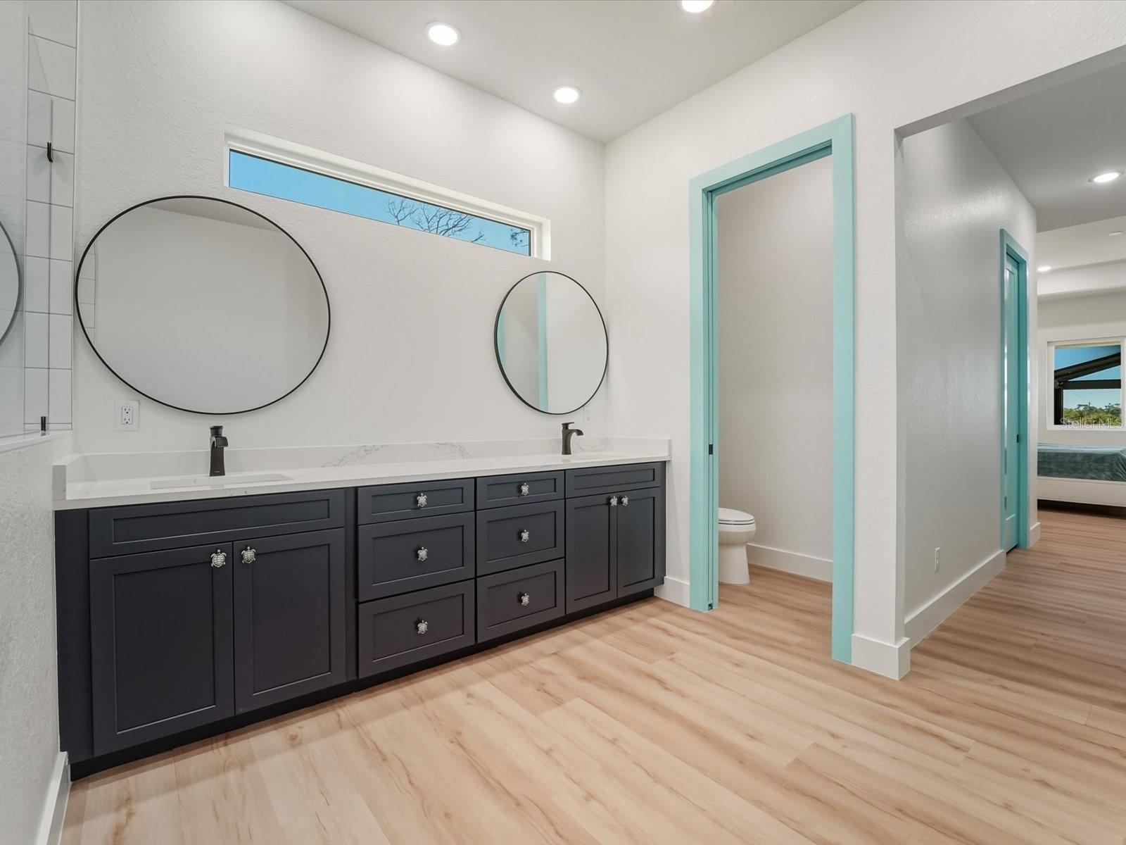 ENGLEWOOD SOUTH - Residential