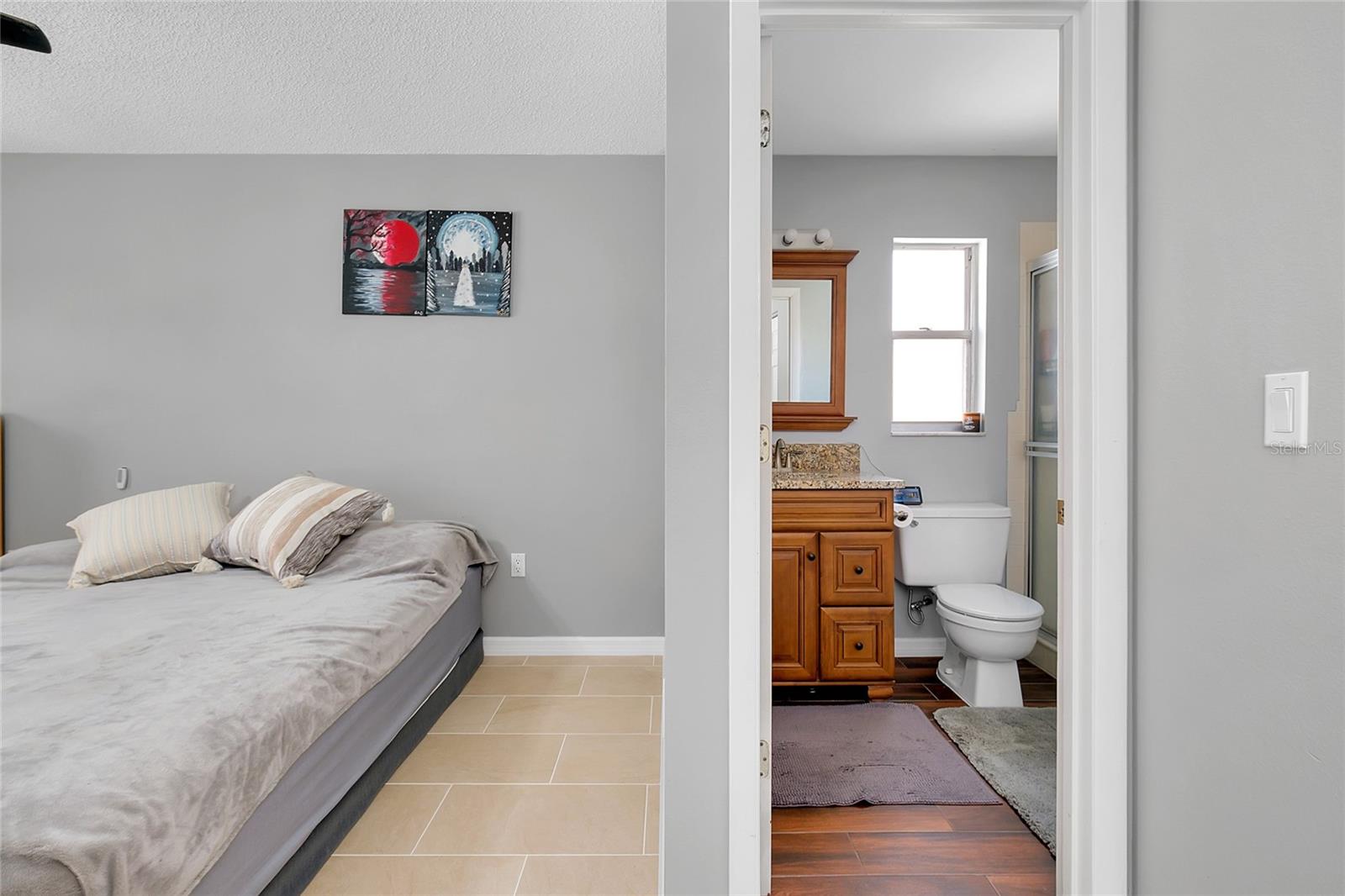 LAKE SARASOTA - Residential