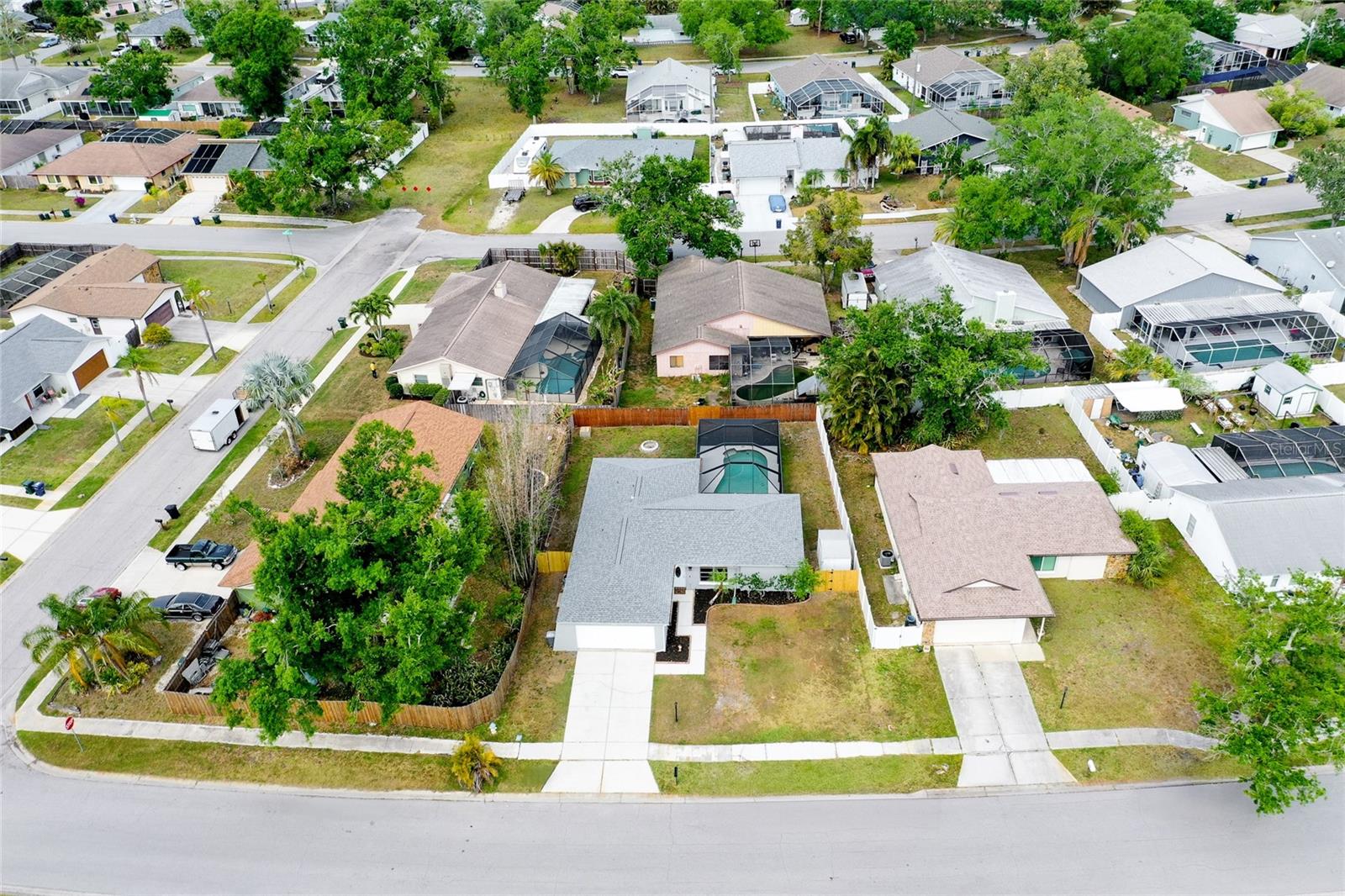 LAKE SARASOTA - Residential