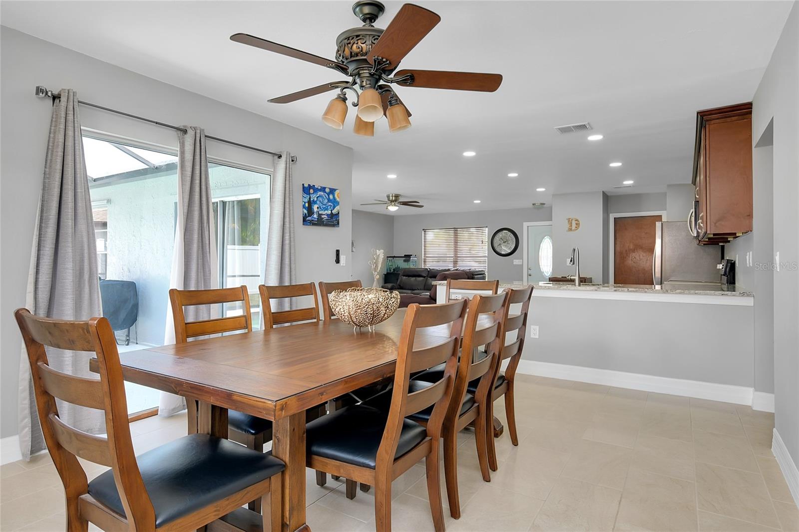 LAKE SARASOTA - Residential