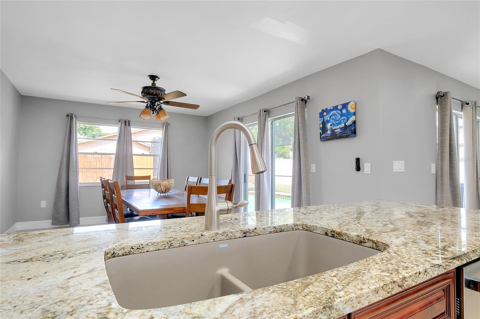 LAKE SARASOTA - Residential