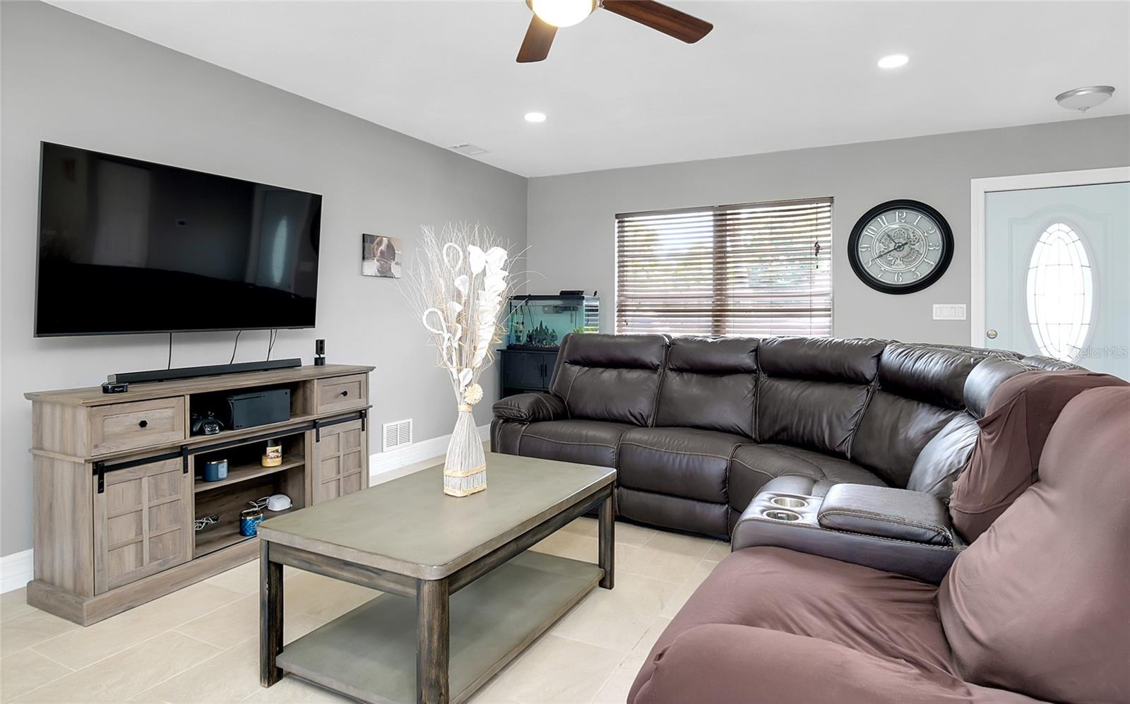 LAKE SARASOTA - Residential