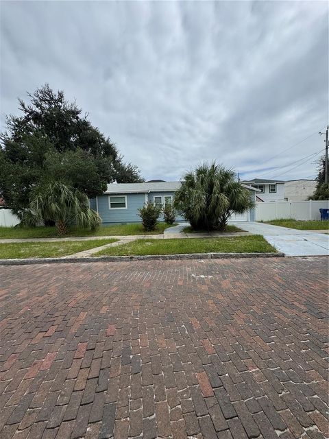 200 24TH STREET S ST PETERSBURG FL 33712