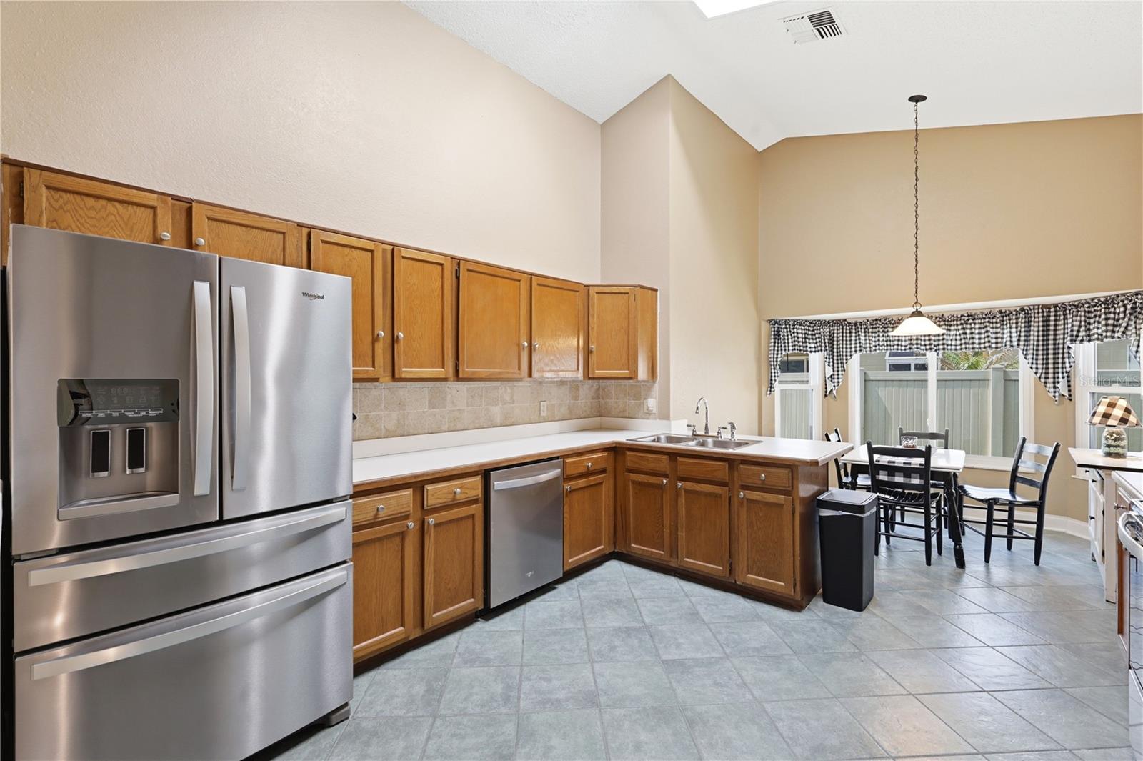 COBBLE STONE - Residential