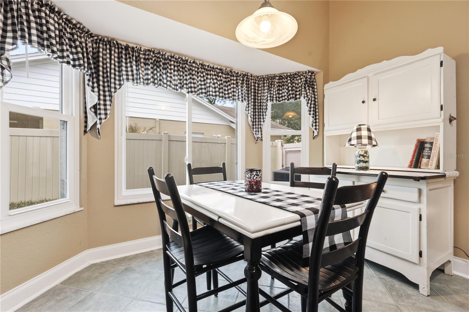 COBBLE STONE - Residential