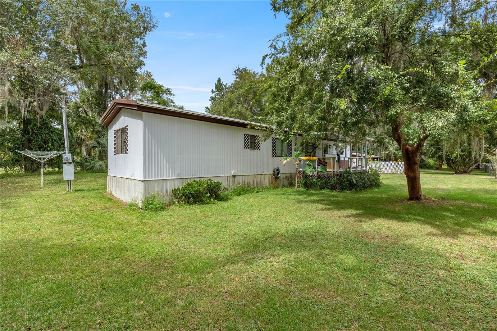 GIF CLARK GRANT - Residential