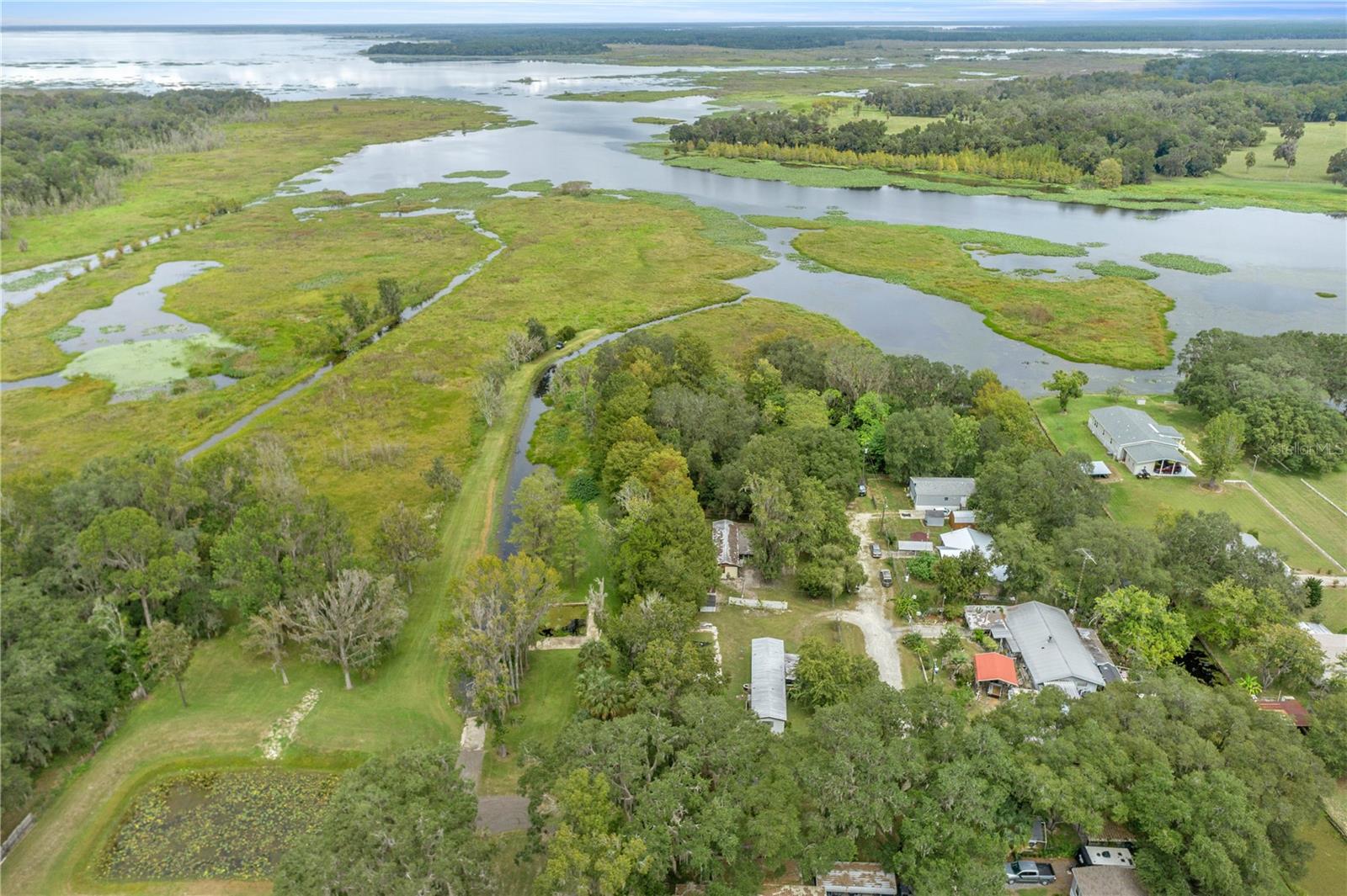 GIF CLARK GRANT - Residential