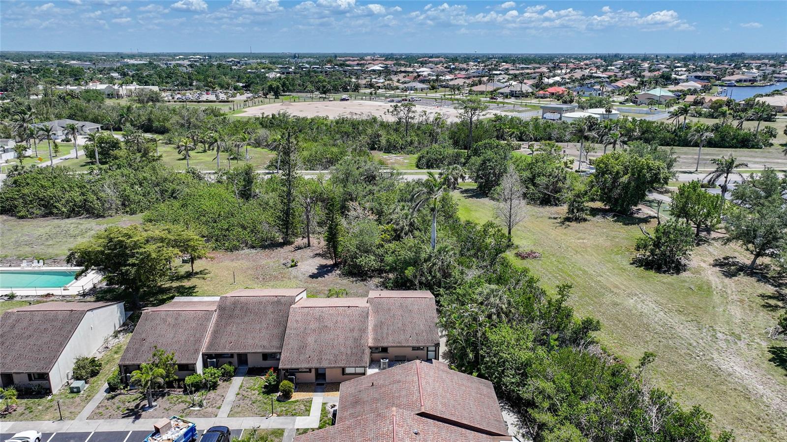 WHISPERING PINES CLUB - Residential