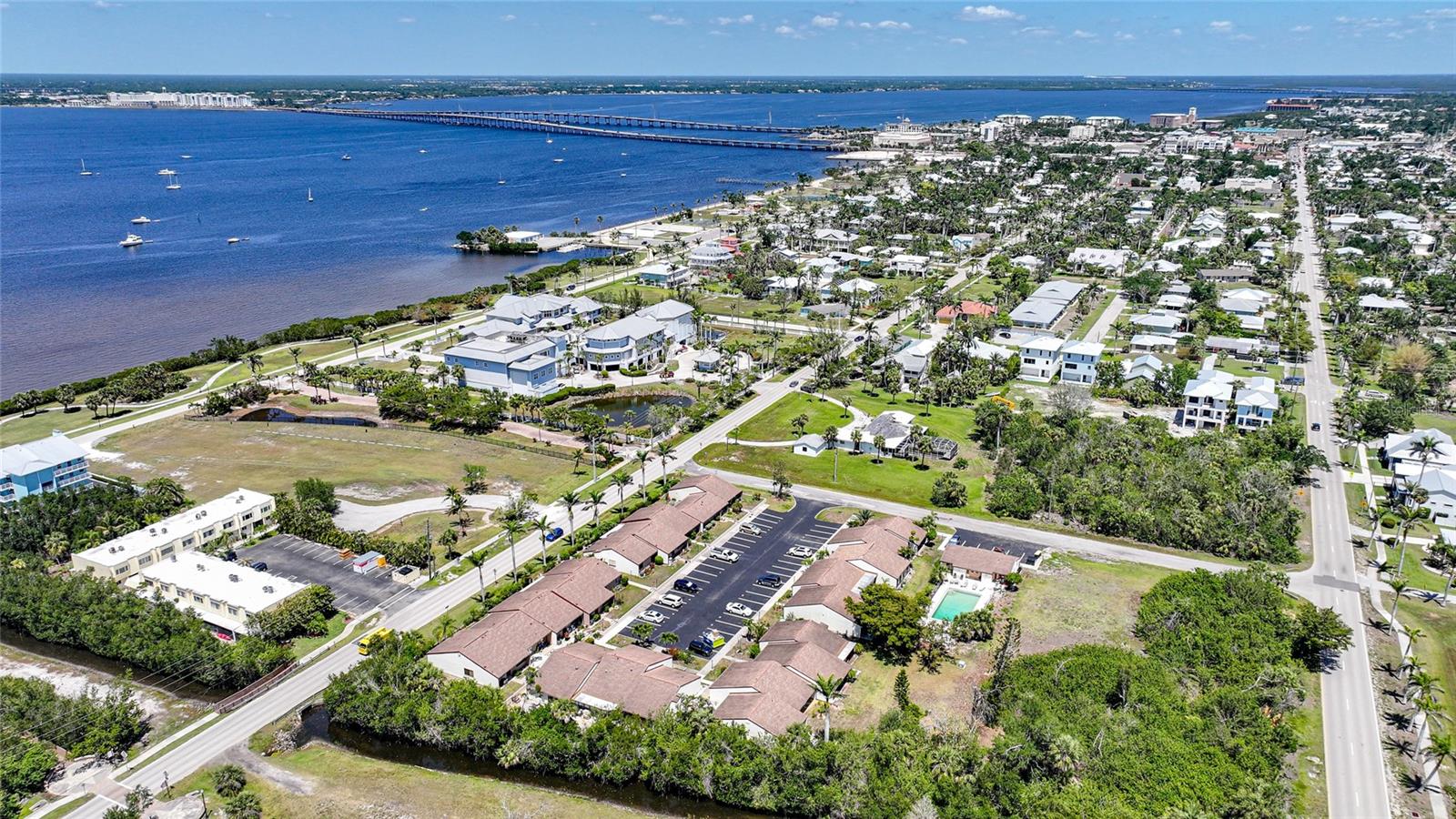 WHISPERING PINES CLUB - Residential